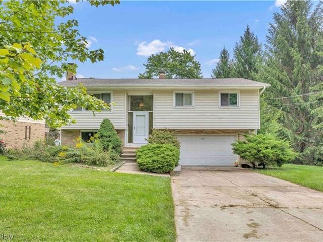 House for sale in Independence, Ohio