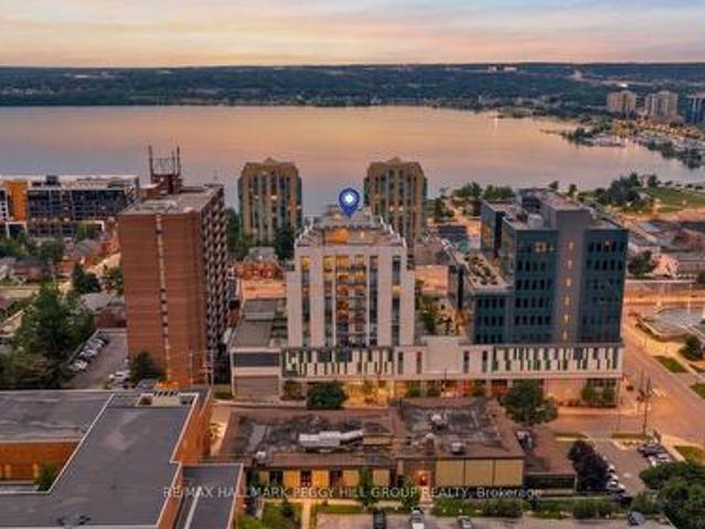 Condo for sale in Barrie, Ontario