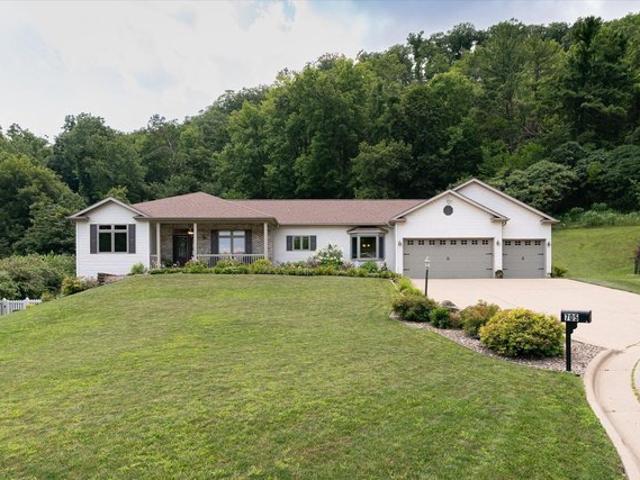 House for sale in La Crescent, Minnesota