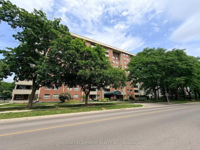 Condo for sale in Burlington, Ontario