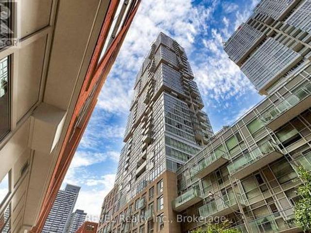 Condo for sale in Spadina—Fort York, Toronto