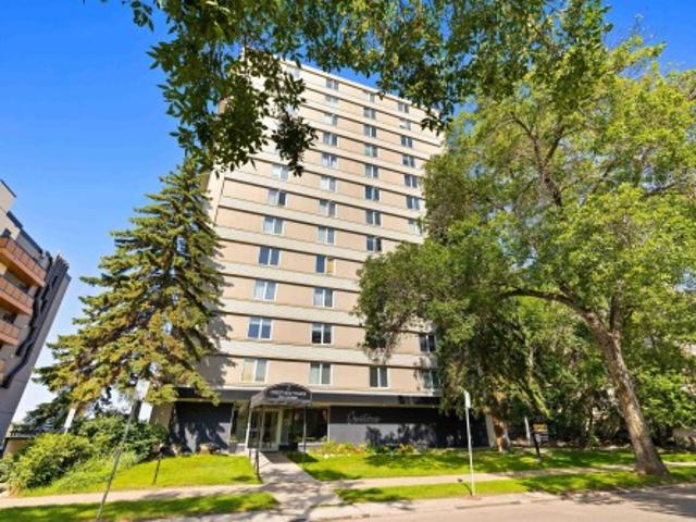 Condo for sale in Wedgewood, Alberta