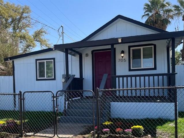 House for sale in South Taft, Taft