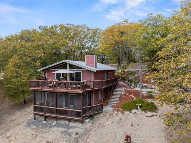 House for sale in Cedar Glen, California