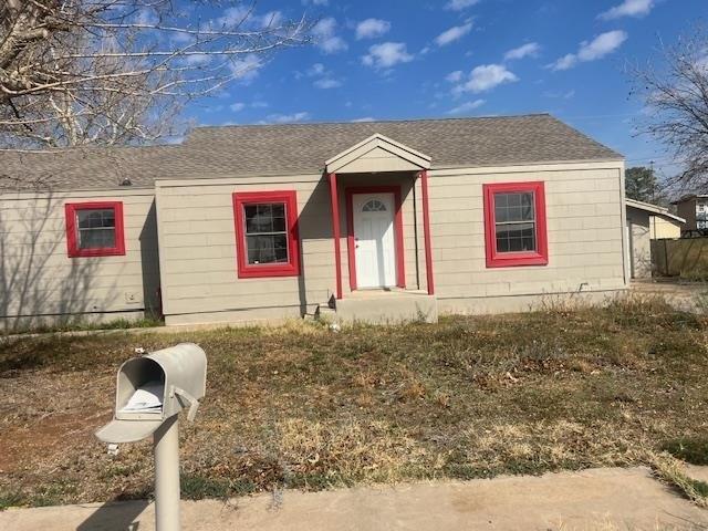 House for sale in Crane, Texas