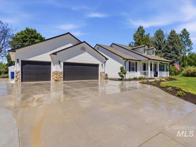 House for sale in Eagle, Idaho