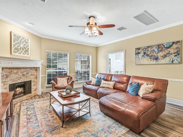House for sale in Friendswood