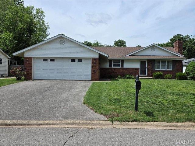 House for sale in Sikeston, Missouri