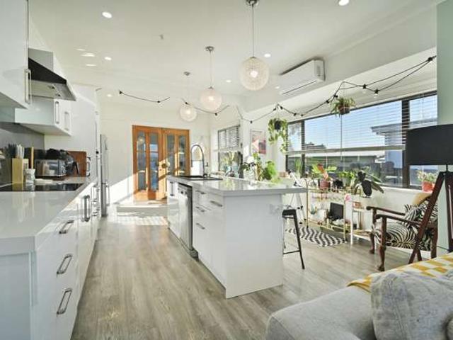 House for sale in Hastings
