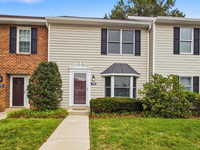 Townhouse for sale in Delco, Pennsylvania