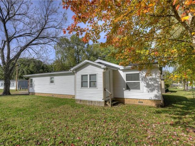 House for sale in Frontenac, Crawford County
