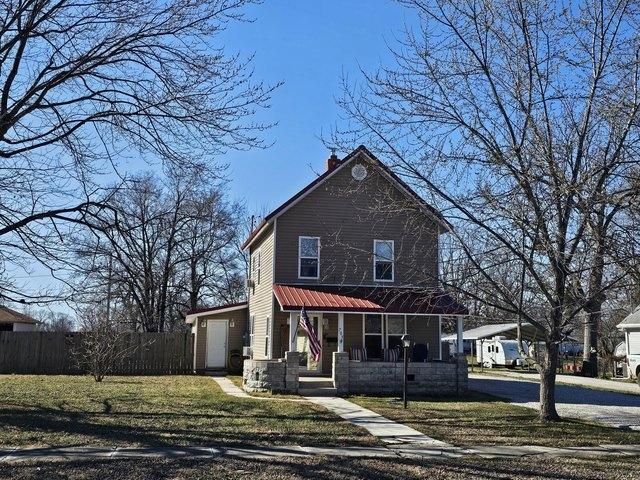 House for sale in Pierce City, Missouri