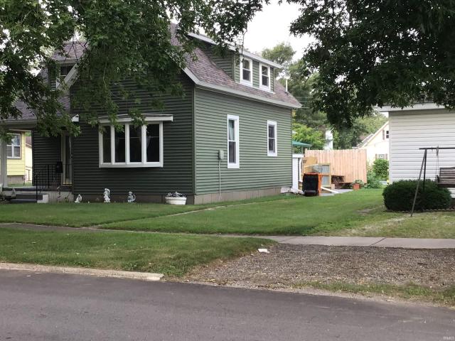 House for sale in Winamac, Indiana