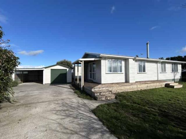 House for rent in Taranaki
