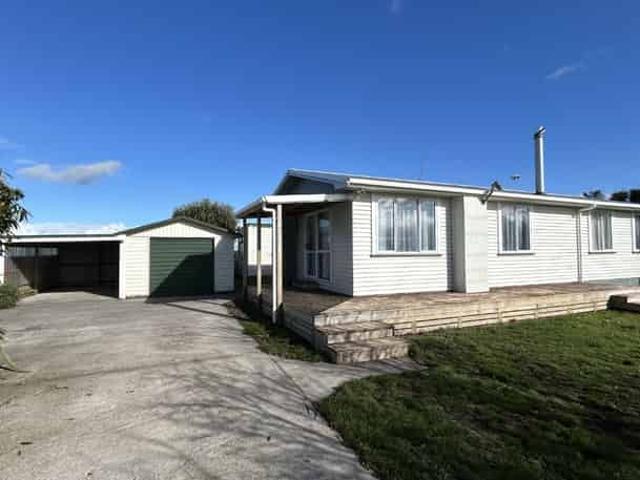 House for rent in Taranaki