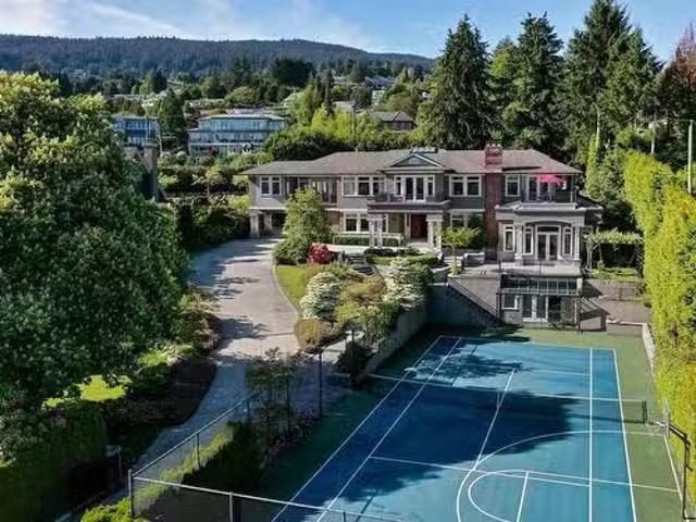 House for sale in West Vancouver, British Columbia