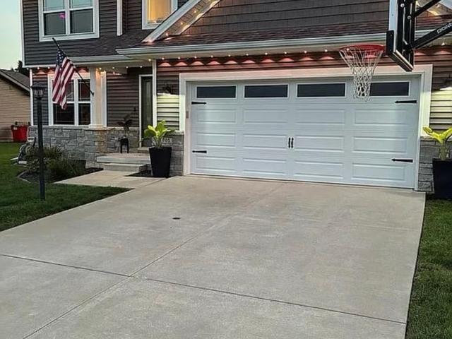 House for sale in Mahomet, Illinois