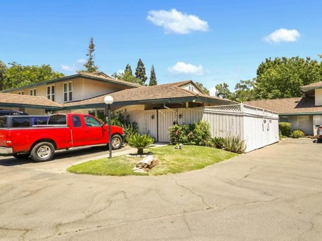 Condo for sale in Sacramento, California