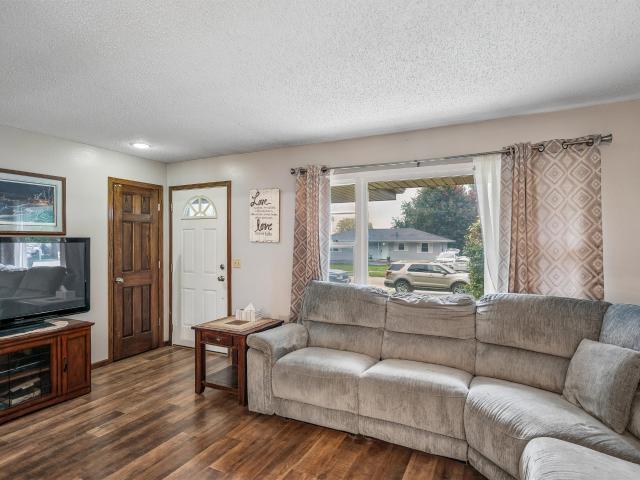 House for sale in Carlisle, Warren County