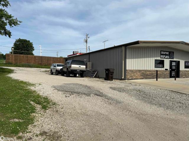 Commercial for sale in Creston, Iowa