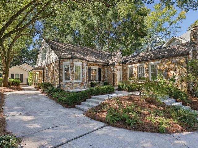 House for sale in Atlanta, Fulton County