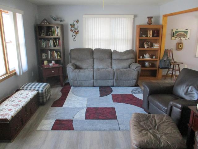 House for sale in Emmetsburg, Iowa