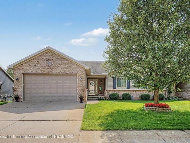Condo for sale in Eaton, Michigan