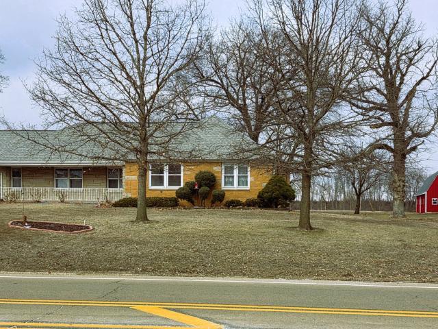House for sale in Whiteside, Illinois