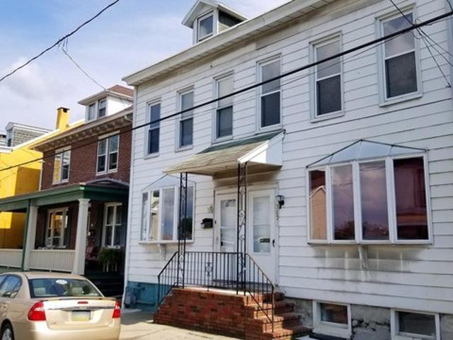 Townhouse for sale in Pottsville, Pennsylvania