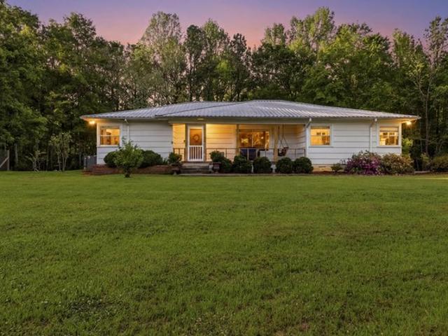 House for sale in Leeds, Alabama