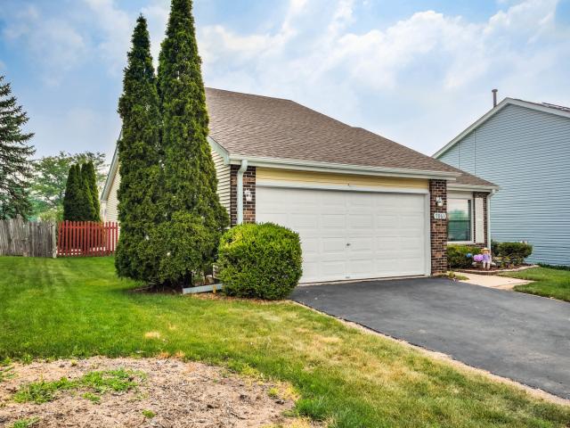 House for sale in Woodridge, Illinois