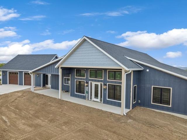 House for sale in Wabasha, Minnesota