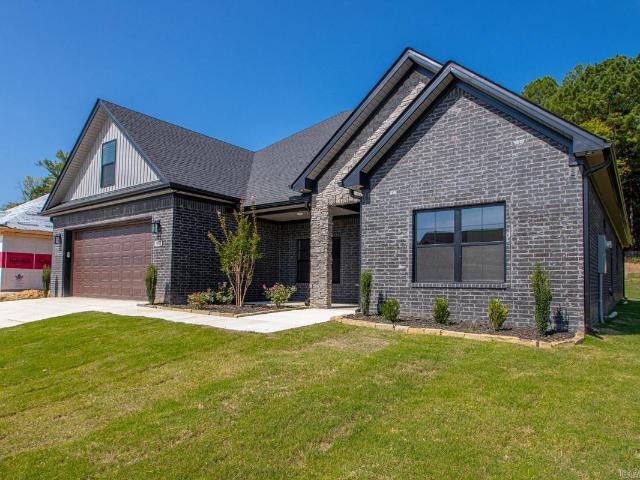 House for sale in Bryant, Saline County