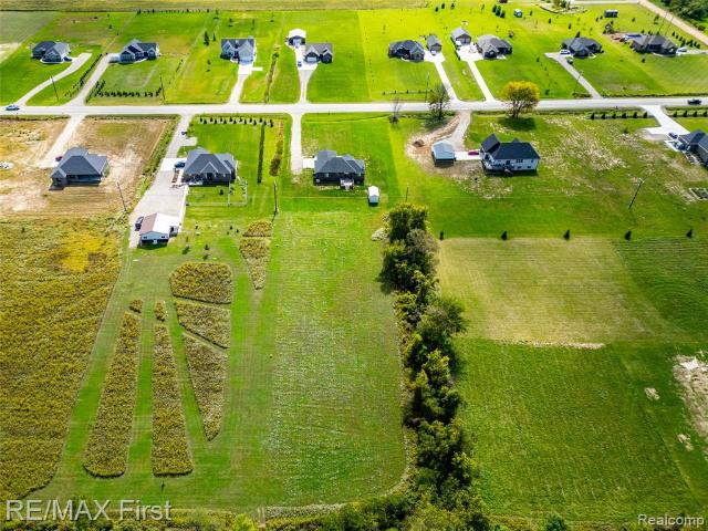 House for sale in Almont Township, Lapeer County