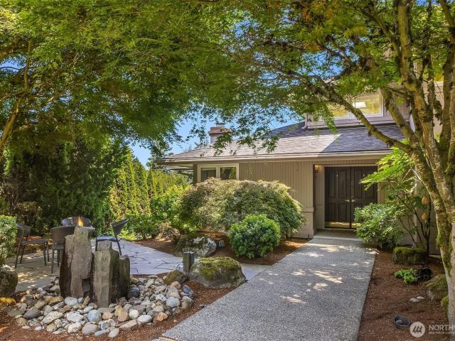 House for sale in Mercer Island, Washington