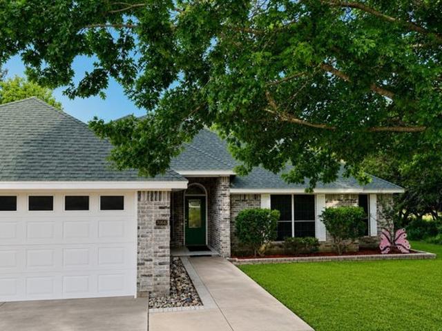 House for sale in Whitney, Texas