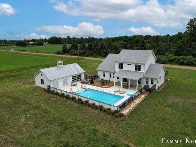 House for sale in Fennville, Allegan County
