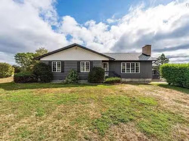 House for sale in Meteghan, Digby County
