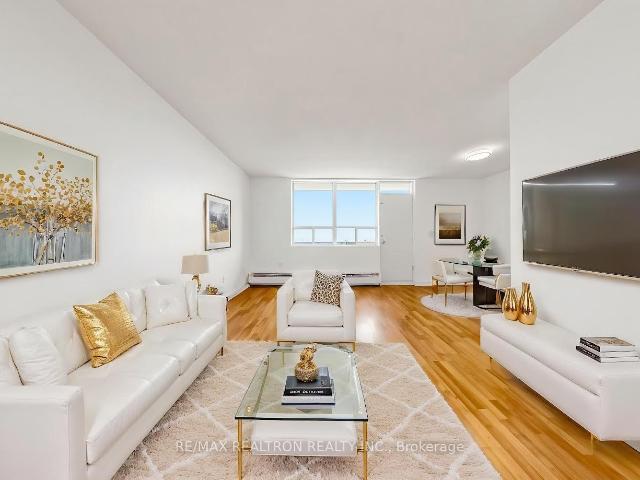 Condo for sale in Woburn, Ontario