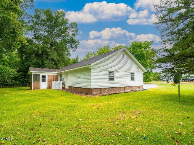 House for sale in Morehead City, Carteret County