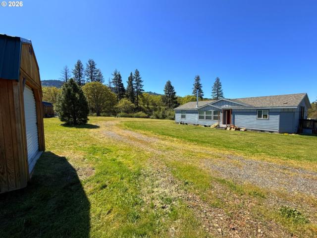 House for sale in Lyle, Washington