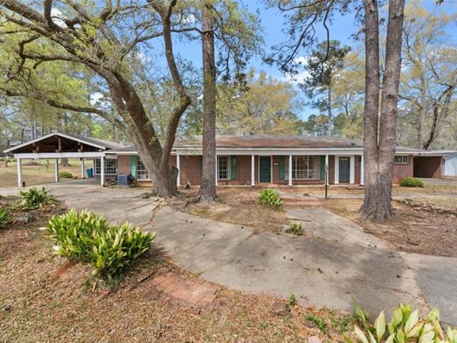 House for sale in Plain Dealing, Louisiana