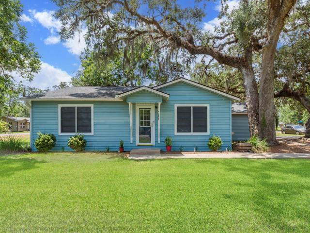 House for sale in Brazoria, Texas