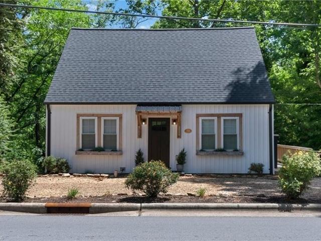 House for sale in Elkin, North Carolina