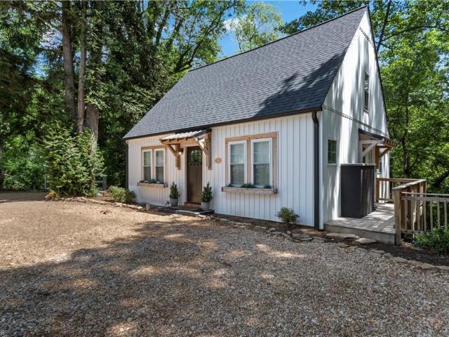 House for sale in Elkin, North Carolina