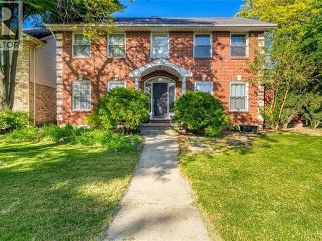 House for sale in Brights Grove, Ontario