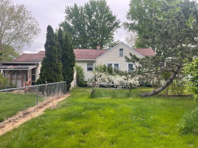 House for sale in Whiteside, Illinois