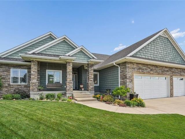 House for sale in Linn, Iowa