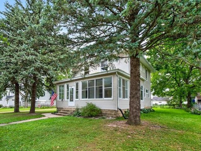 House for sale in Le Roy, Mower County