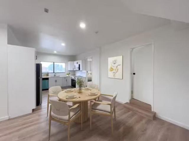 Apartment for rent in Downey